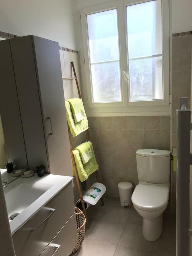 Appartement De Charme En Plein Coeur Du Centre Ville De Compiègne Екстериор снимка