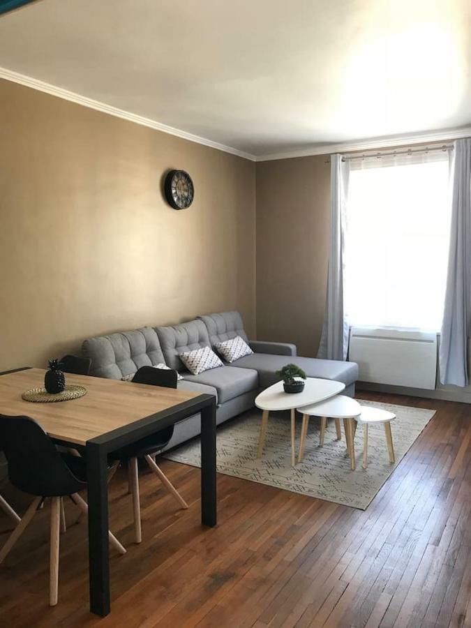 Appartement De Charme En Plein Coeur Du Centre Ville De Compiègne Екстериор снимка